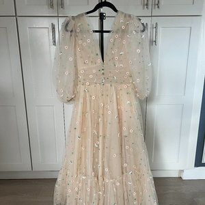 Teuta Matoshi - Sea of Daises Dress